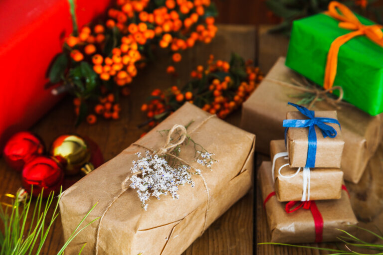 These Are Our 40 Favorite Gifts for the Younger Siblings in Our Lives
